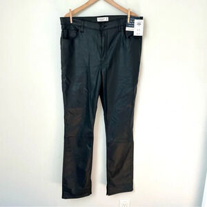 Abercrombie and Fitch Curve Love Ultra High Rise 90s Slim Straight Jean  Black